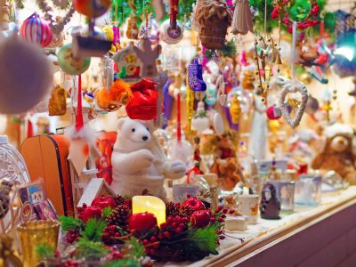 European,Christmas,Market,Stall,In,Vilnius,Old,Town,On,December